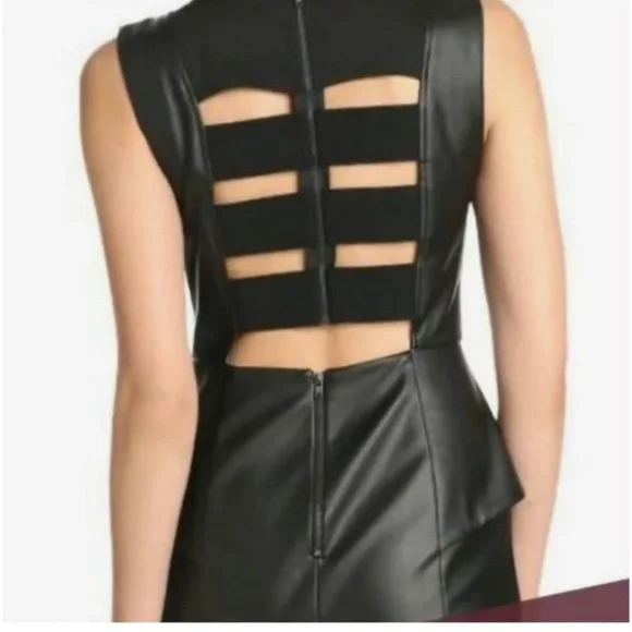 BCBG DRESS - Picture 2 of 4